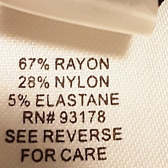 NWT BLACK SKIRT by TAHARI - Picture 11 of 12